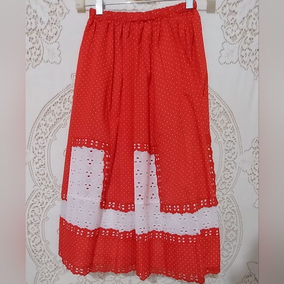 π‘ Carefree fashions Scottsdale AZ red skirt, shirt, and sash size large InvW049 - Picture 5 of 7